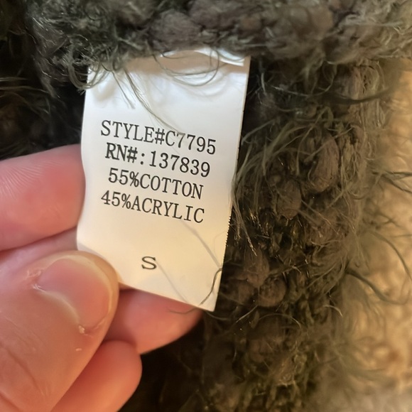 Long soft green Altar’d State Size Small sweater - Picture 4 of 4